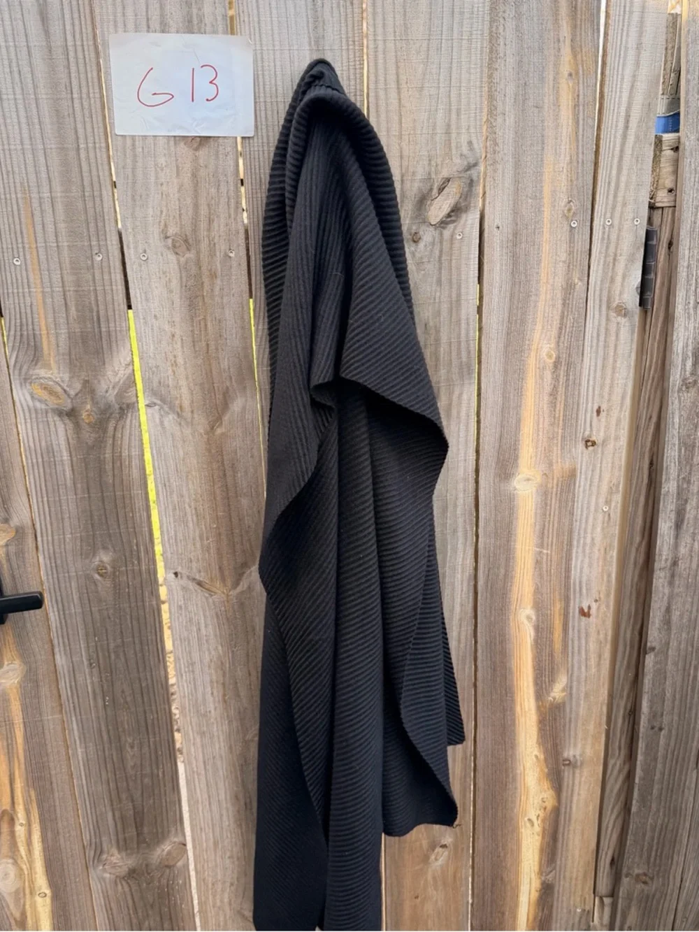 Tahari Black Ribbed scarf